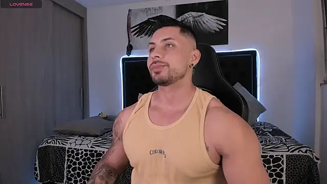santi aesthetic online show from June 2026 04:08:01 AM