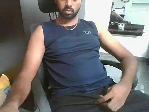 lovelyakash69 online show from March 2026 10:12:02 AM