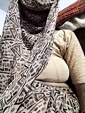 Soniy-Maax online show from March 2026 04:45:02 PM