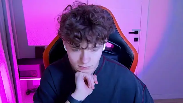 DanyDavis online show from January 2026 04:22:01 PM