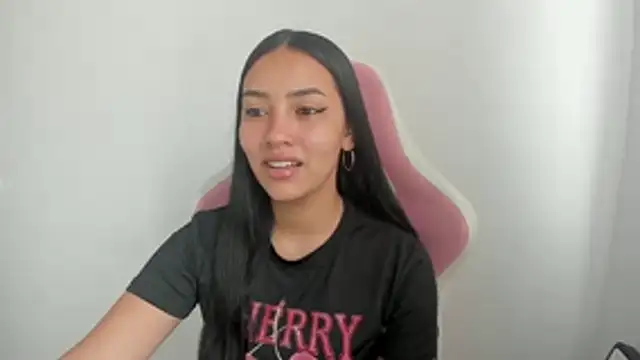 karely sweet  online show from July 2026 02:34:01 PM