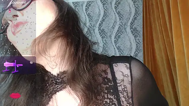 Chloe29 online show from April 2026 01:39:01 AM