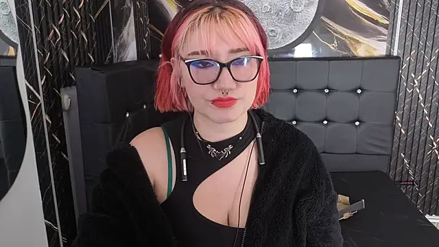 Cerecitaa02  online show from July 2026 10:56:02 PM