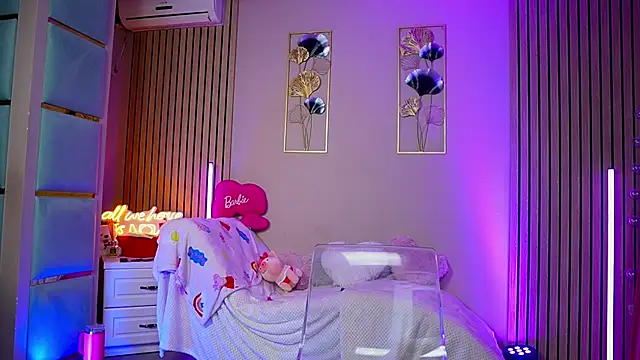 SabrinaJade online show from February 2026 05:36:01 AM