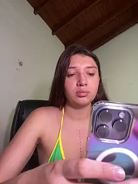 Mia  Gray online show from February 2026 06:00:02 PM