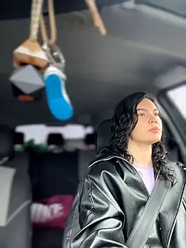 MeekyRich online show from April 2026 03:06:01 AM