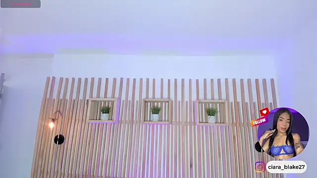 ciara blake online show from March 2026 07:52:01 PM