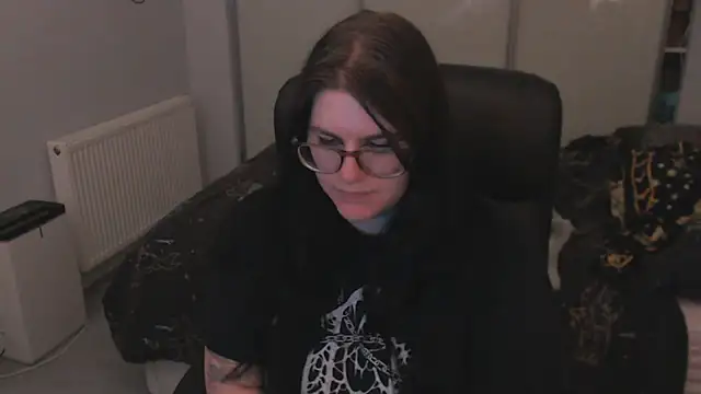 GothSuccubusBabe online show from May 2026 11:46:02 PM