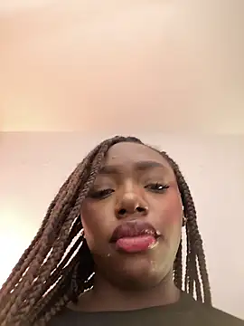 alissradiante1 online show from March 2026 12:26:02 AM