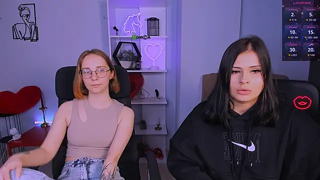 jeren smile online show from November 2025 10:19:02 PM