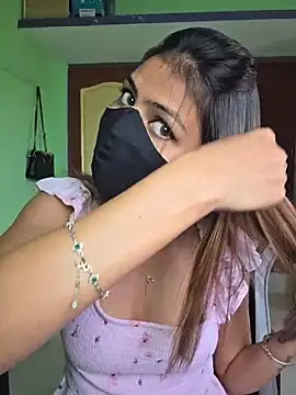 Isha Sax online show from April 2026 06:44:01 AM