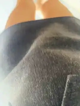 xiaoyuan01 online show from April 2026 04:12:01 AM