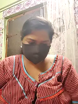 Snapshot of Liyaa_24 chatting on July 2026 05:41:01 PM Liyaa 24 online show from July 2026 05:41:01 PM