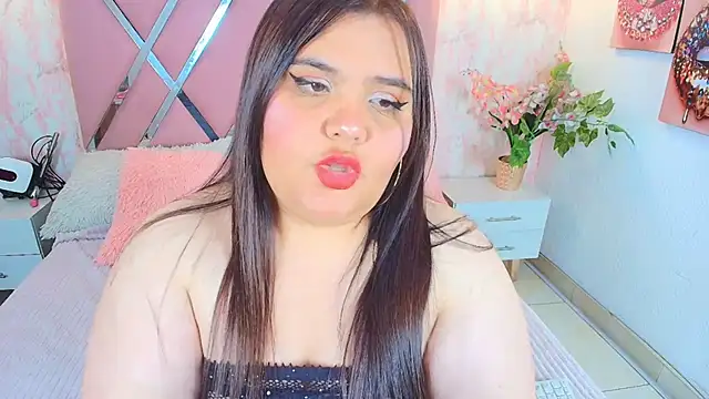 Snapshot of Dolce_pearl chatting on June 2026 02:44:02 AM Dolce pearl online show from June 2026 02:44:02 AM
