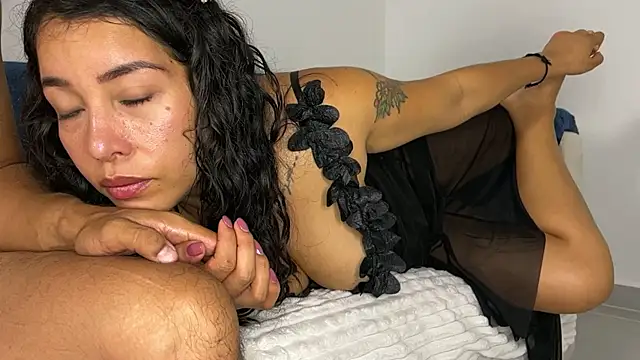 BelleXBeast online show from June 2026 07:02:01 AM