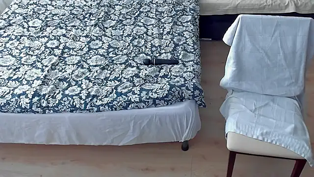 Squirt Kimm online show from March 2026 11:37:01 AM