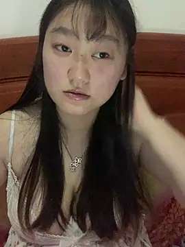 xialuo25 online show from April 2026 04:20:01 PM