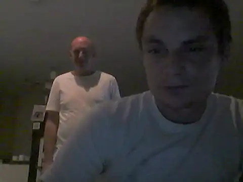 kenniiiyyy online show from October 2025 09:43:02 PM