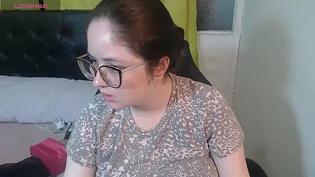 KrystalAdams online show from April 2026 01:48:02 PM