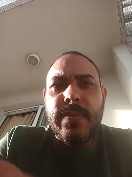 Snapshot of jfgustavo001 chatting on March 2026 07:53:02 PM jfgustavo001 online show from March 2026 07:53:02 PM