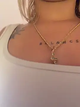 Becca Johnson u online show from February 2026 02:59:02 AM