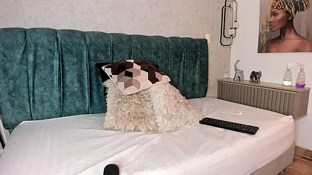 Diamond twink online show from June 2026 01:48:01 PM