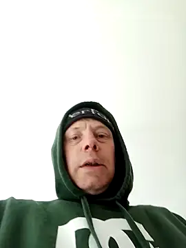 skateboy78 online show from April 2026 11:27:01 AM