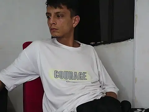 andrewcoopper1 online show from April 2026 02:31:01 AM