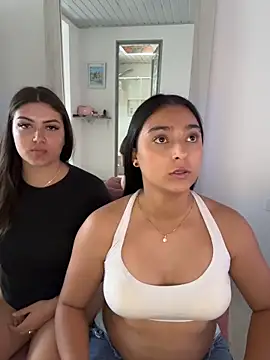 nicolexxaleja online show from February 2026 09:22:02 PM