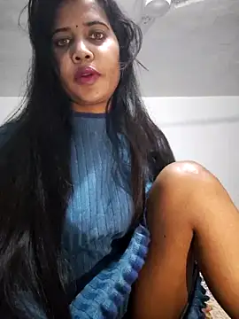 Snapshot of cute_radhikaa chatting on February 2026 03:05:01 AM cute radhikaa online show from February 2026 03:05:01 AM