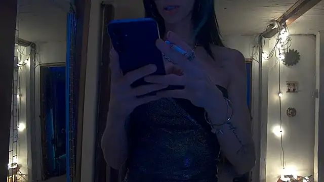 lolateton online show from June 2026 04:52:02 AM