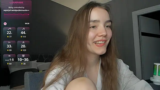 Snapshot of sweete_chantal chatting on June 2026 07:23:01 PM sweete chantal online show from June 2026 07:23:01 PM