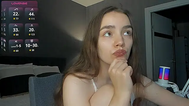 Snapshot of sweete_chantal chatting on June 2026 08:21:01 PM sweete chantal online show from June 2026 08:21:01 PM