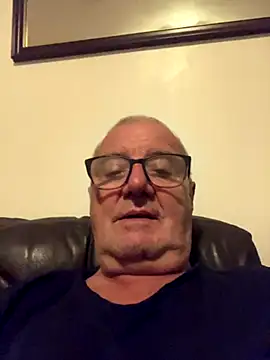 mke1874 online show from October 2025 08:18:02 PM