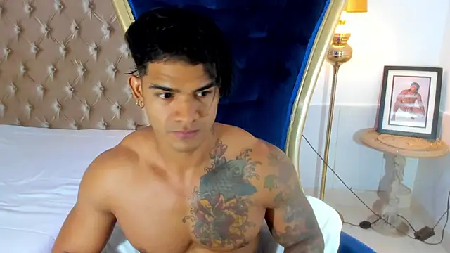 antonio  444 online show from November 2025 11:10:02 AM