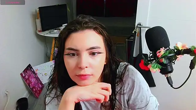 peachyness online show from June 2026 12:55:02 AM