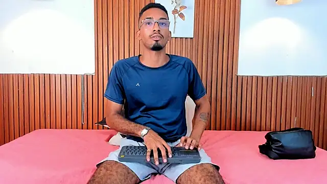 Darwin mayo online show from September 2025 11:59:02 PM