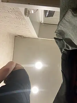 ZariaFlame online show from February 2026 11:30:01 PM