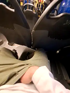 Livian69557 online show from October 2025 05:16:02 AM