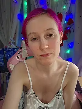 Fuzzy Unicorn online show from February 2026 07:32:02 PM