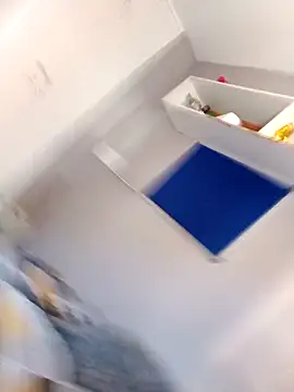 Blomanda online show from October 2025 12:20:01 PM