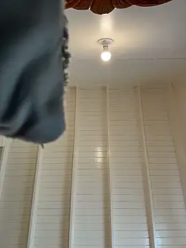 iriebusty online show from March 2026 02:10:02 PM