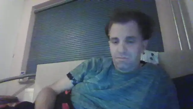 Snapshot of JasperGeil chatting on October 2025 11:58:02 PM JasperGeil online show from October 2025 11:58:02 PM