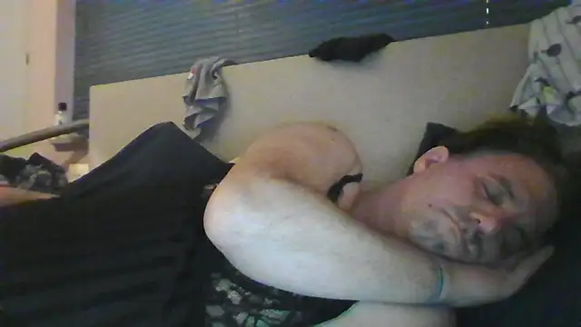Snapshot of JasperGeil chatting on October 2025 05:49:02 AM JasperGeil online show from October 2025 05:49:02 AM