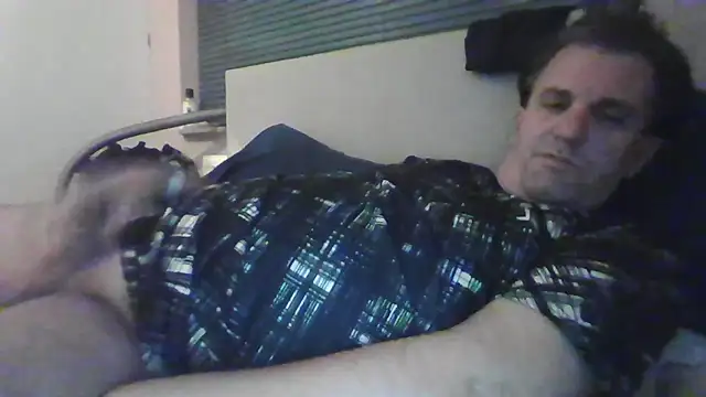 Snapshot of JasperGeil chatting on October 2025 10:52:02 PM JasperGeil online show from October 2025 10:52:02 PM