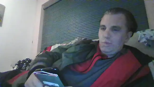 Snapshot of JasperGeil chatting on October 2025 07:34:02 PM JasperGeil online show from October 2025 07:34:02 PM