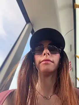 Snapshot of Amelie_Crosby chatting on June 2026 01:38:02 PM Amelie Crosby online show from June 2026 01:38:02 PM