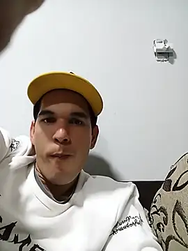 Alejandro260785 online show from June 2026 08:57:01 PM