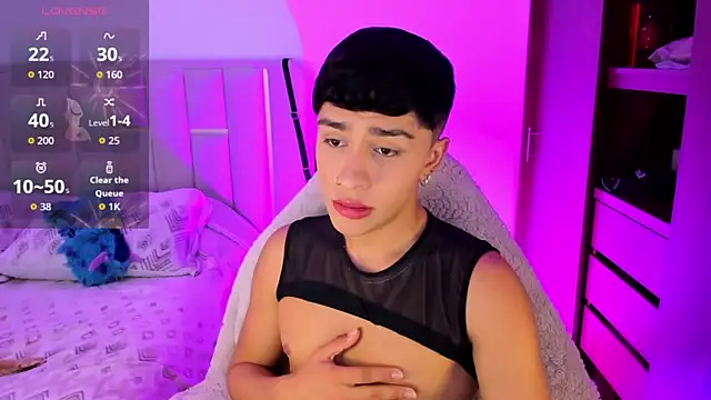 Matheewx m online show from March 2026 03:17:01 PM