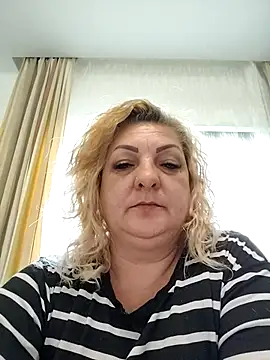 Snapshot of clarabbw47 chatting on May 2026 06:18:01 AM clarabbw47 online show from May 2026 06:18:01 AM
